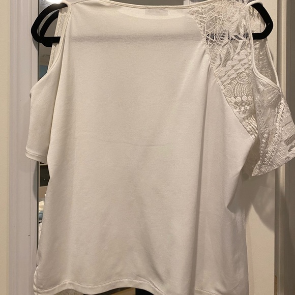 ZARA Women’s White Cold Shoulder Lace Top - Picture 4 of 4